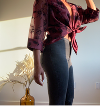 Load image into Gallery viewer, Haus Wine Kimono Blouse